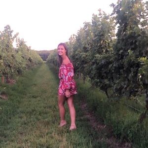 Meet your Posher, Deanna